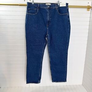 NEW Abercrombie & Fitch 18R The Ankle Straight Ultra High Rise Jean